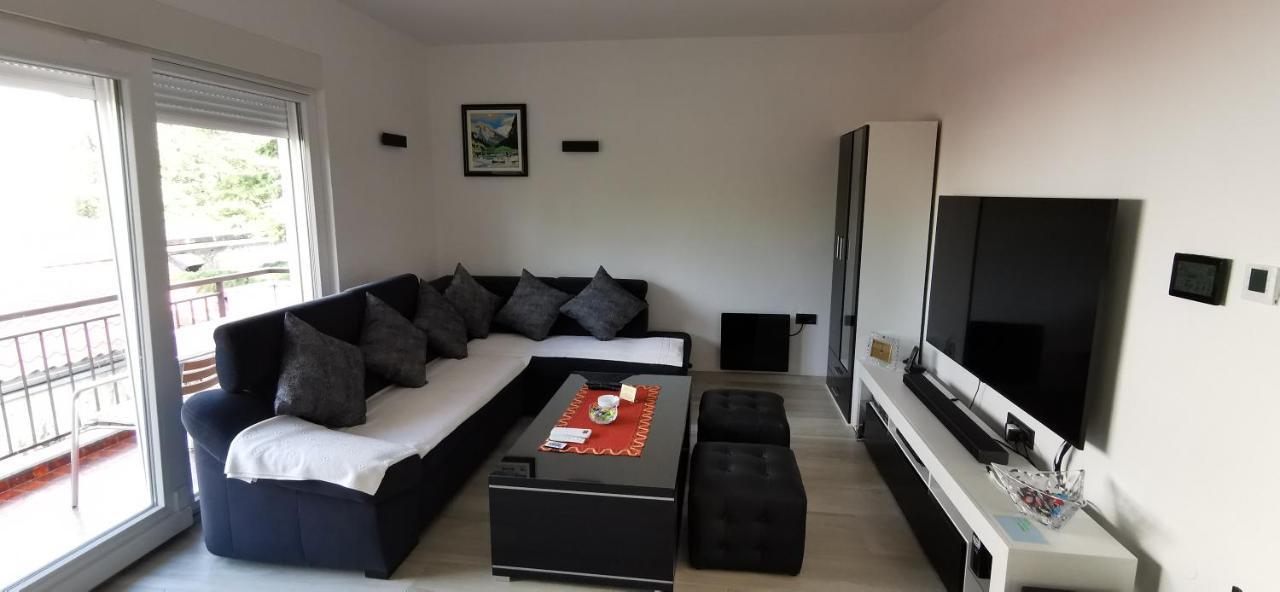 Apartman Perunika Selce Ngoại thất bức ảnh